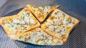 Cheese Chilli Garlic Toast