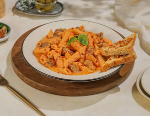 Chicken Mixed Pink Pasta [Mixed Sauce]