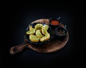 Fried Veggie Gyoza [6 Pieces]