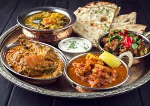 Chicken & Katla Fish 2 In 1 Combo Thali