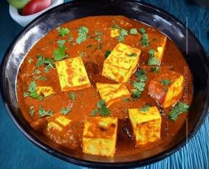 Kaju Paneer Curry