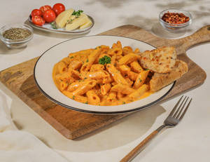 Makhni Fusion Indi Pasta [Makhni Sauce]