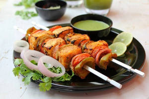 Achari Paneer Tikka