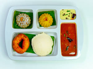 South Indian Breakfast Combo