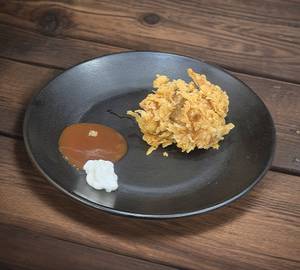 Crispy chicken pakoda