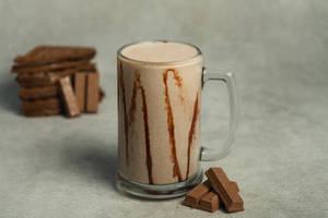 KitKat Luxury Milkshake
