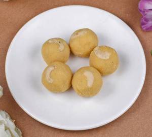 Besan Ladoo [4 Pcs]