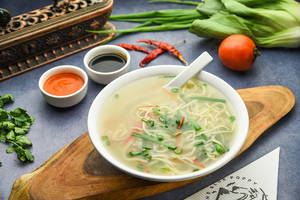 Egg Thukpa
