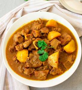 Mutton Kosha with Aloo [Full, 4 Pieces]