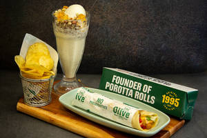 Veg Pocket Friendly Wrap With Chips And Beverage