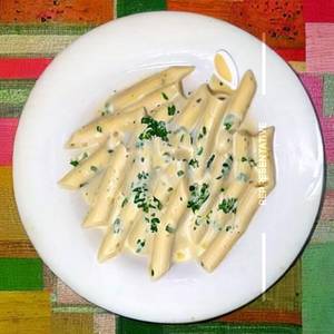 Penne in Cheese Sauce 