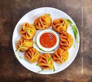 Mixed veg momos