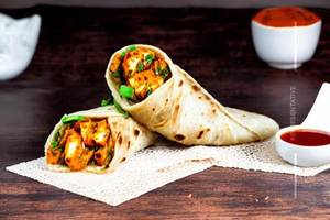 Chilli Paneer Wheat Roll