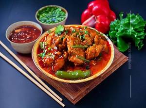 Chicken In Oyster Chilli Sauce
