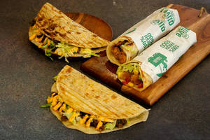 2 Veg Pocket Friendly Wrap + 2 Veg Grilled Porotta