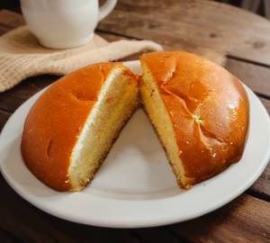 Bun Maska (Serves 1)