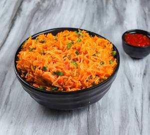 Veg Schezwan Rice (650 Ml) + Schezwan Sauce