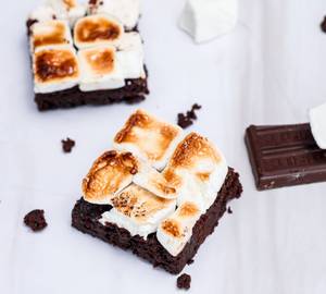 Marshmallow Brownie (1 piece)