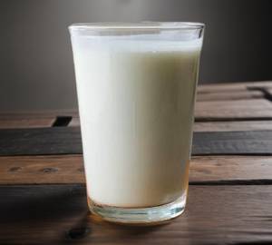 Plain Milk (Serves 4)