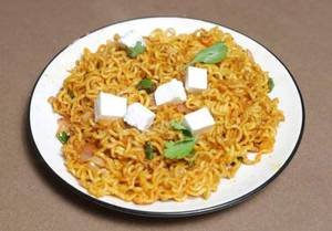 Paneer Capsicum Maggi