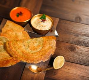 Plain Pesarattu (No onion or garlic)