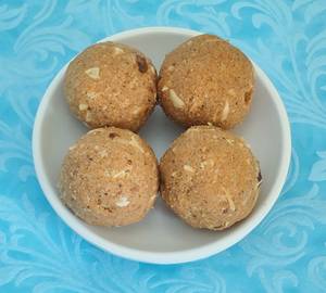 Oatmeal Laddu