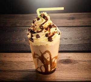Kit Kat Thickshake (Serves 1)