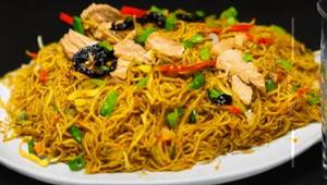 Chicken Singapore Noodles