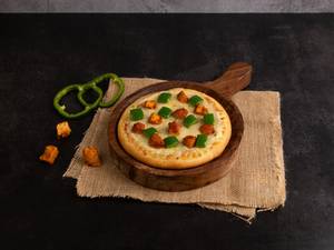 Chicken Tikka & Capsicum Pizza