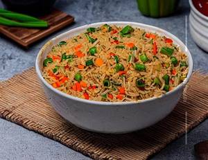 Schezwan Fried Rice (Veg)