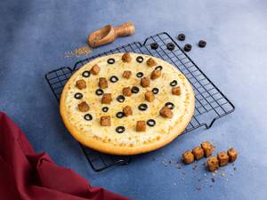 Exotic Bbq Pizza