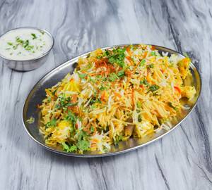 Veg Pulao [650 ML] + Papad + Pickle
