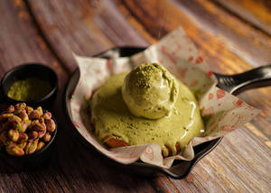 Pistachio Cream Kunafa