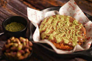 Viral Dubai Chocolate Kunafa