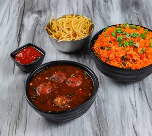 Veg Triple Rice + Fried Noodles + Schezwan Sauce
