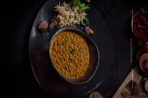 Lehsuni Dal Tadka