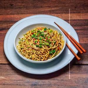 Egg Schezwan Noodles