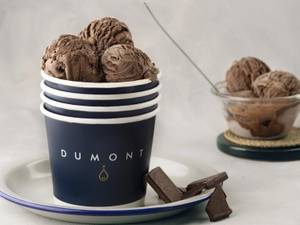 Dumont Chocolate Ice Cream Tub 320 Grams