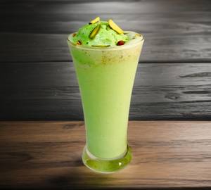 Pista milkshake and ice cream