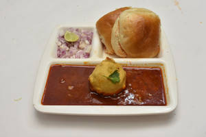 Vada Usal Pav (2 Pav)