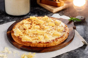 La Pineapple Pizza