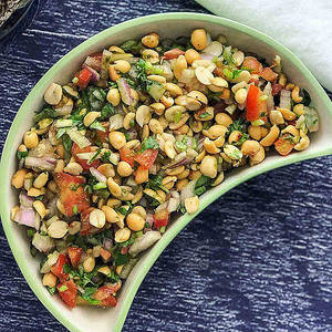 Peanut Chat Salad