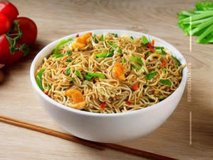 Mix Noodles [Egg Chicken Prawn]