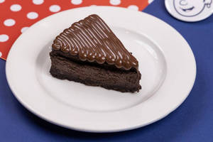 Nutella Triple Chocolate Cheesecake