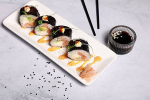Tuna Roll 8pcs