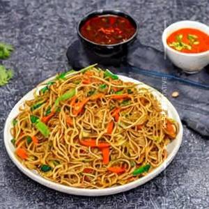 Veg Sherpa Hakka Noodles ( Full )