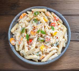 White sauce pasta