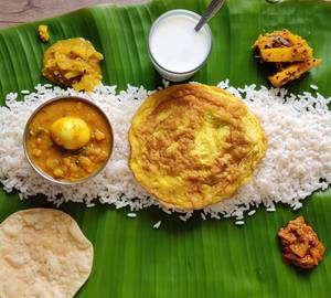 Mutta Pothichoru / egg meals 