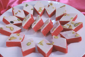 Vanilla Strawberry Burfi