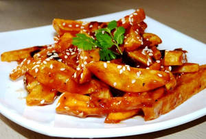 Honey Chilli Potatoes